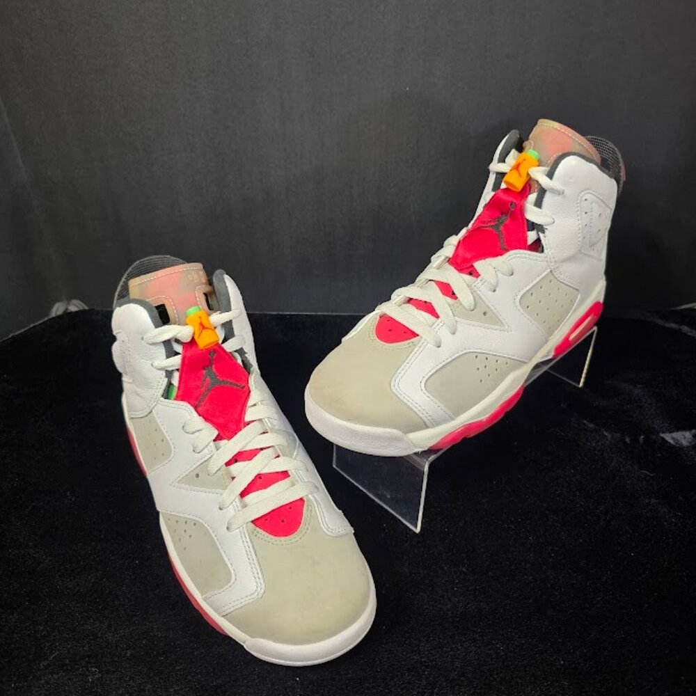 Jordan Youth Air 6 Retro GS 384665 062 Hare - Size 7Y